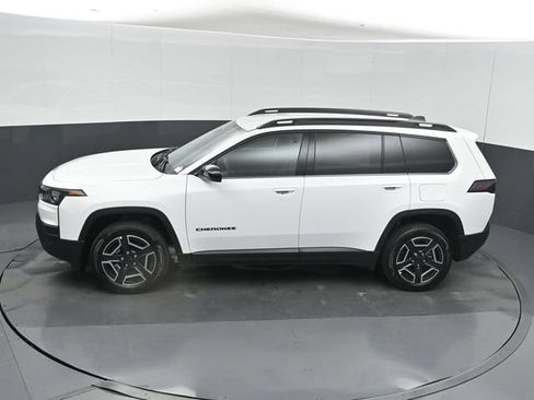 New 2026 Jeep Cherokee Limited AWD/4WD image 46