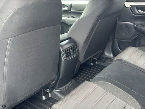 Used 2017 Honda CR-V LX image 30