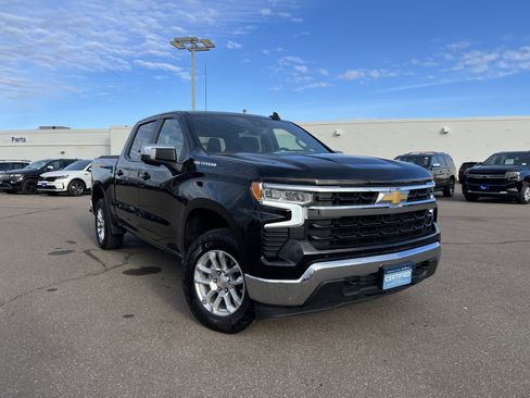Certified 2022 Chevrolet Silverado 1500 LT w/ Safety Package image 2