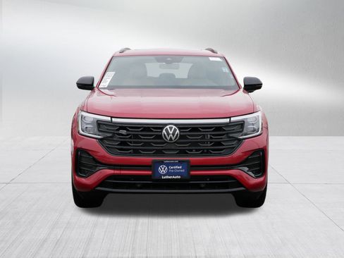 Certified 2025 Volkswagen Atlas Cross Sport SEL R-Line image 2