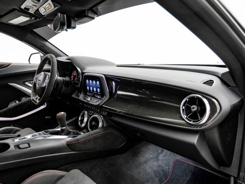 Used 2024 Chevrolet Camaro ZL1 RWD image 54