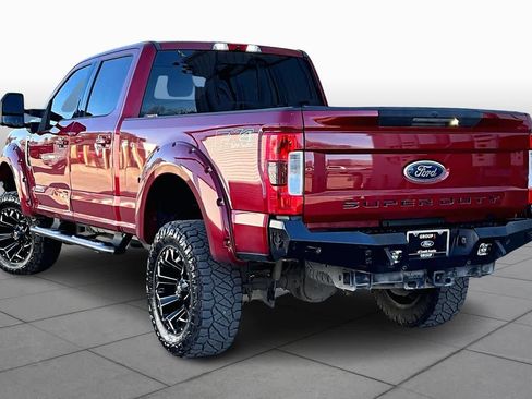 Used 2017 Ford F250 Lariat w/ Lariat Ultimate Package image 11