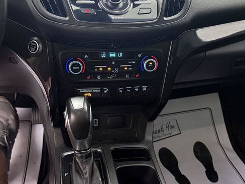Used 2019 Ford Escape Titanium FWD image 13