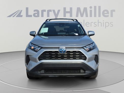 Certified 2022 Toyota RAV4 XLE w/ Convenience Package AWD/4WD image 8
