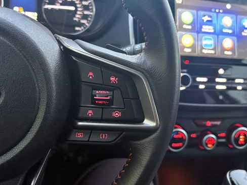 Used 2023 Subaru Crosstrek 2.5i Limited w/ Moonroof Package image 8