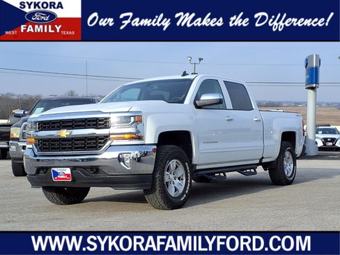 Used 2017 Chevrolet Silverado 1500 LT w/ LT Fleet Convenience Package image 1