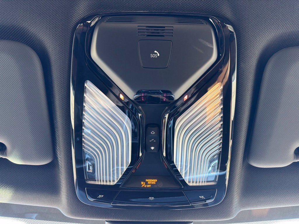 Used 2019 BMW X5 xDrive40i w/ Premium Package 2 AWD/4WD image 39