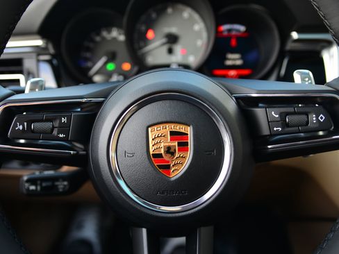 New 2026 Porsche Macan S AWD/4WD image 32