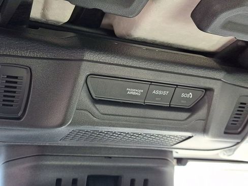 New 2026 Jeep Gladiator Sport image 17