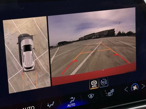 New 2026 Chevrolet Equinox EV RS FWD image 17