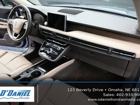 Used 2022 Lincoln Corsair Reserve w/ Equipment Group 201A AWD/4WD image 42