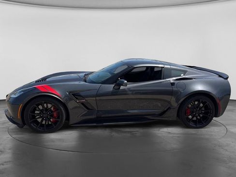 Used 2017 Chevrolet Corvette Grand Sport w/ Grand Sport Heritage Package RWD image 5