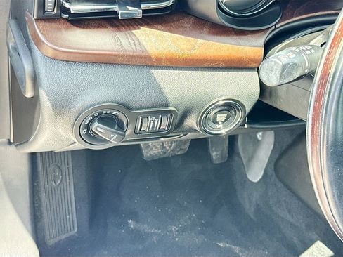 Used 2021 Maserati Quattroporte S image 11