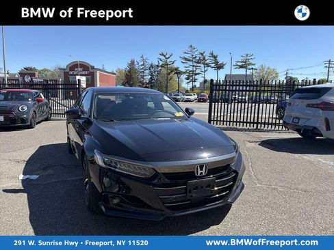 Used 2022 Honda Accord Sport image 1