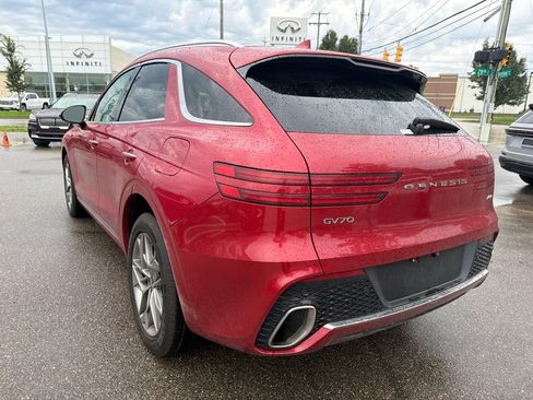 Used 2025 Genesis GV70 2.5T AWD/4WD image 8