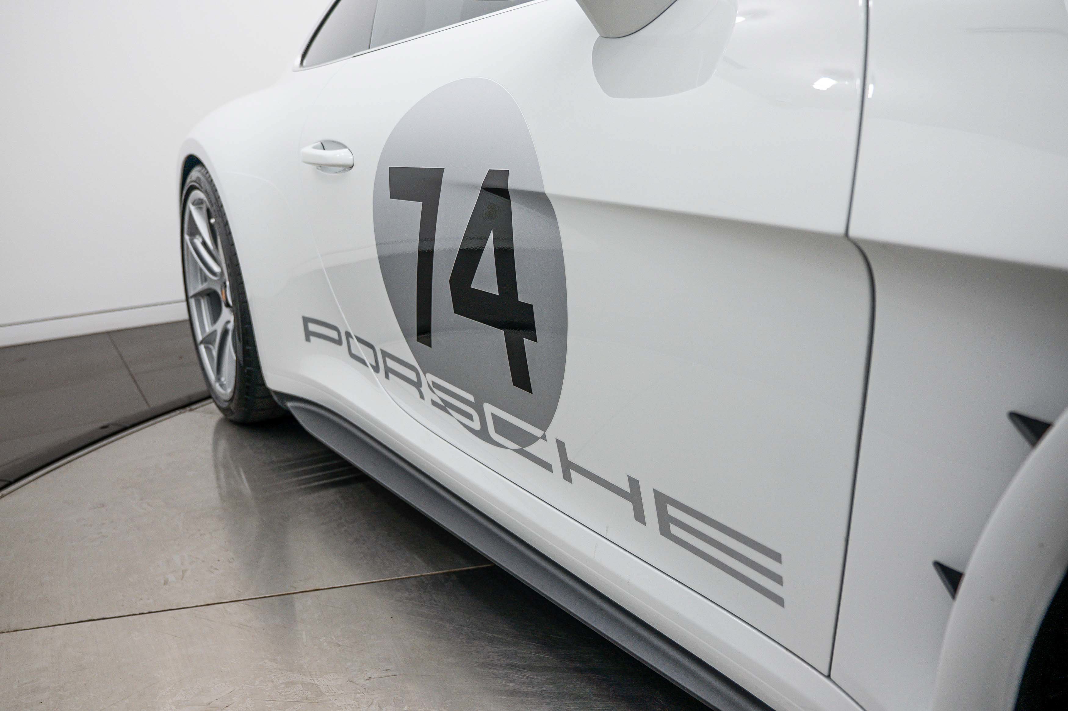 Certified 2024 Porsche 911 GT3 RS RWD image 30