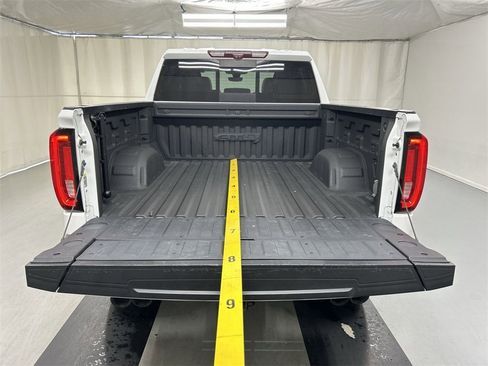 Used 2021 GMC Sierra 1500 AT4 w/ AT4 Premium Package image 22