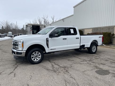 Certified 2023 Ford F250 XLT image 8