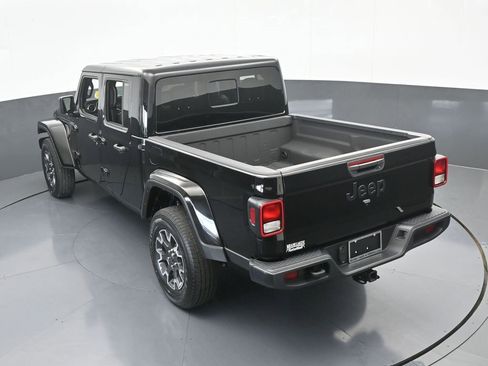 Used 2024 Jeep Gladiator Sport w/ Premium Package image 49