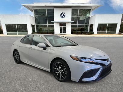 Used 2023 Toyota Camry SE