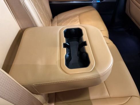 Used 2023 Jeep Grand Wagoneer L Series III w/ HD Trailer Tow Package image 26