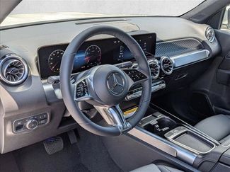 New 2026 Mercedes-Benz GLB 250 4MATIC video 3