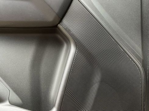 Used 2024 GMC Canyon Elevation w/ Convenience Package image 24