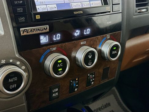 Used 2011 Toyota Tundra Limited AWD/4WD image 17
