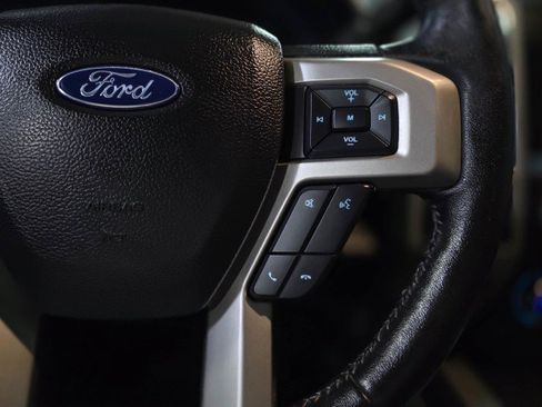 Used 2020 Ford F350 Lariat w/ Lariat Ultimate Package image 24