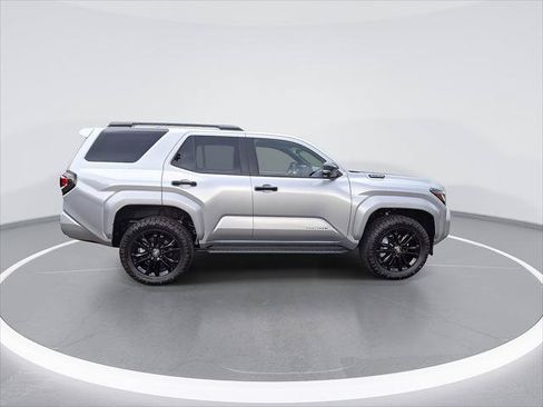 Certified 2026 Toyota 4Runner Platinum AWD/4WD image 11