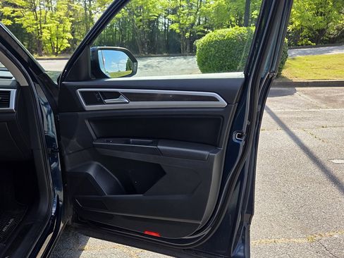 Used 2018 Volkswagen Atlas SEL image 33