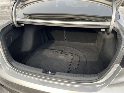 Used 2024 Kia Forte LXS w/ LXS Technology Package image 17