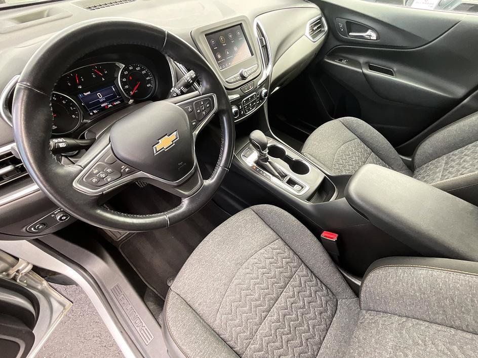 Used 2022 Chevrolet Equinox LT AWD/4WD image 28