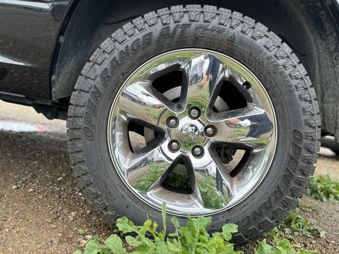 Used 2016 RAM 1500 Big Horn image 7