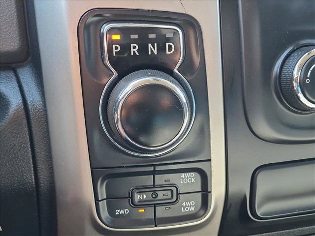 Used 2020 RAM 1500 Classic SLT AWD/4WD image 11