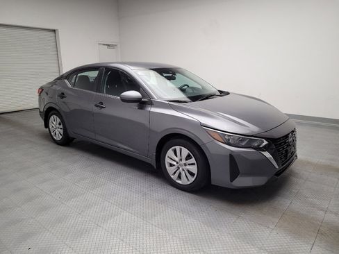 Used 2024 Nissan Sentra S FWD image 11