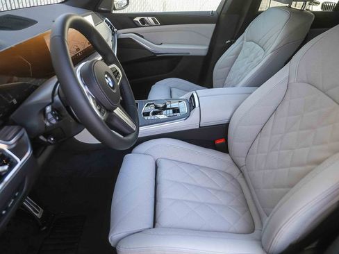Used 2026 BMW X5 sDrive40i w/ M Sport Package RWD image 14