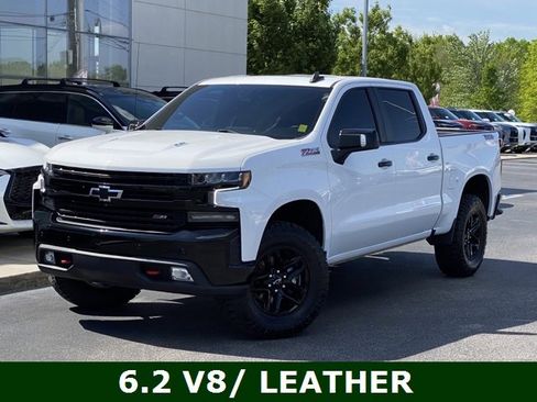 Used 2021 Chevrolet Silverado 1500 LT Trail Boss w/ Convenience Package II image 1