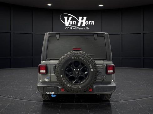 Used 2023 Jeep Wrangler Unlimited w/ 8.4" Radio Group image 12