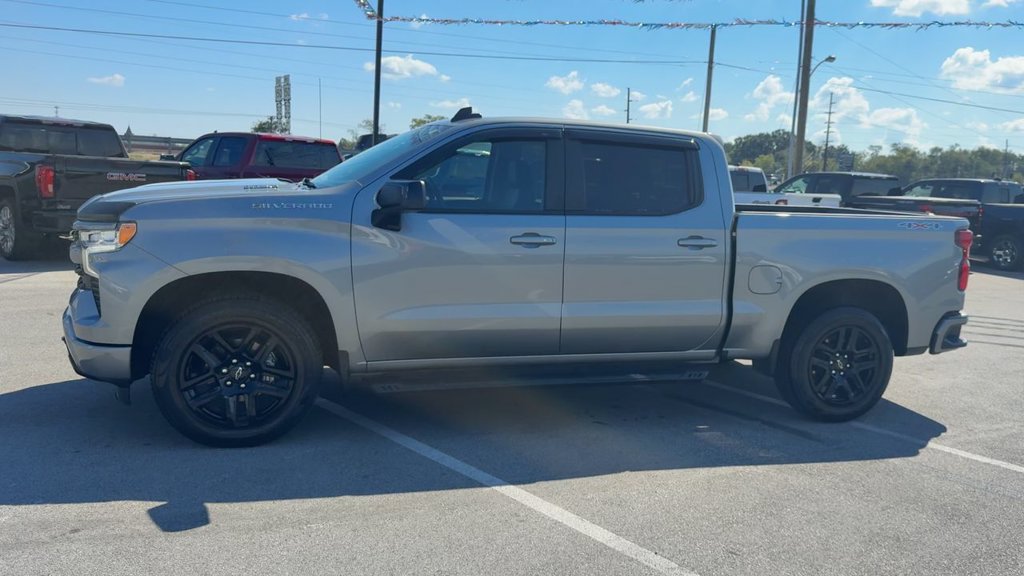Used 2024 Chevrolet Silverado 1500 RST w/ Convenience Package II AWD/4WD image 3