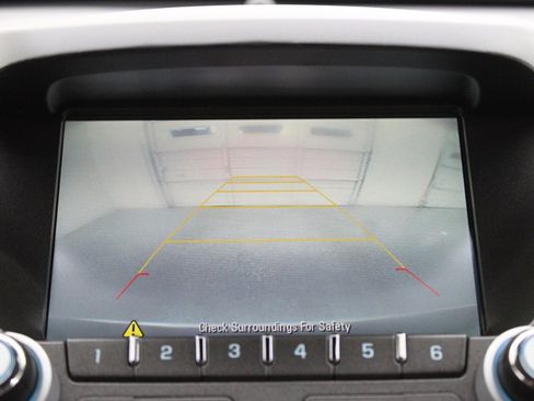 Used 2016 Chevrolet Equinox LT w/ Convenience Package image 13