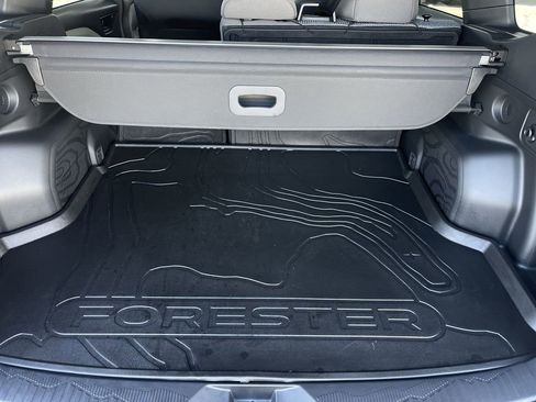 Used 2025 Subaru Forester Premium image 24