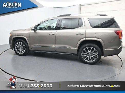 Used 2023 GMC Acadia Denali w/ Denali Technology Package AWD/4WD image 19