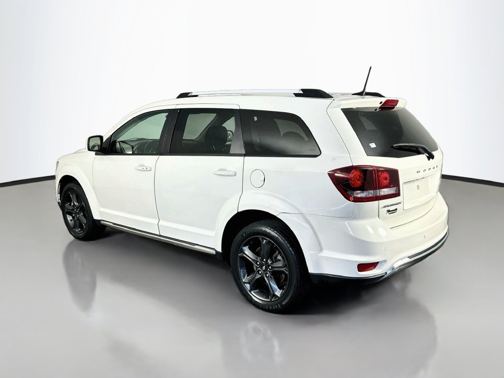 Used 2020 Dodge Journey Crossroad FWD image 5