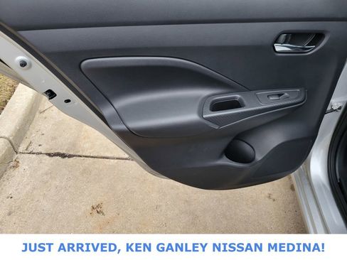 Certified 2025 Nissan Versa SV image 16