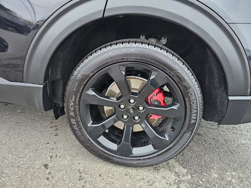 Used 2022 Ford Explorer ST w/ Equipment Group 401A image 11