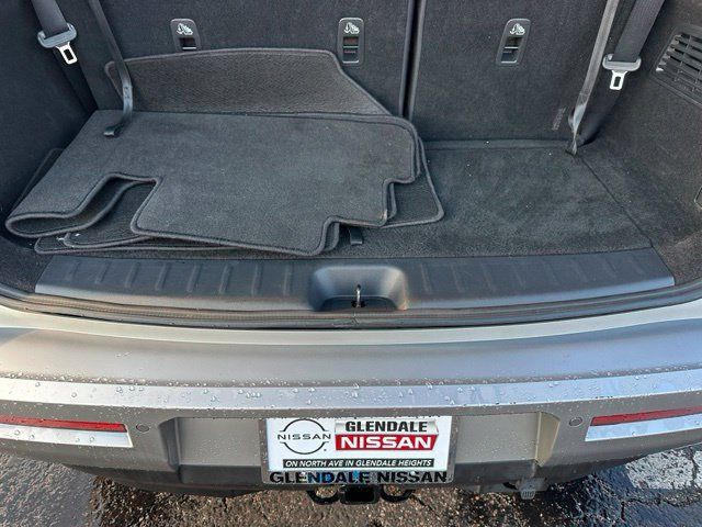 Certified 2022 Nissan Pathfinder SL w/ SL Premium Package AWD/4WD image 14