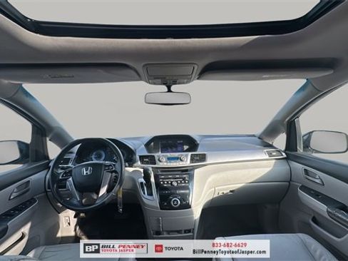 Used 2011 Honda Odyssey EX-L image 10