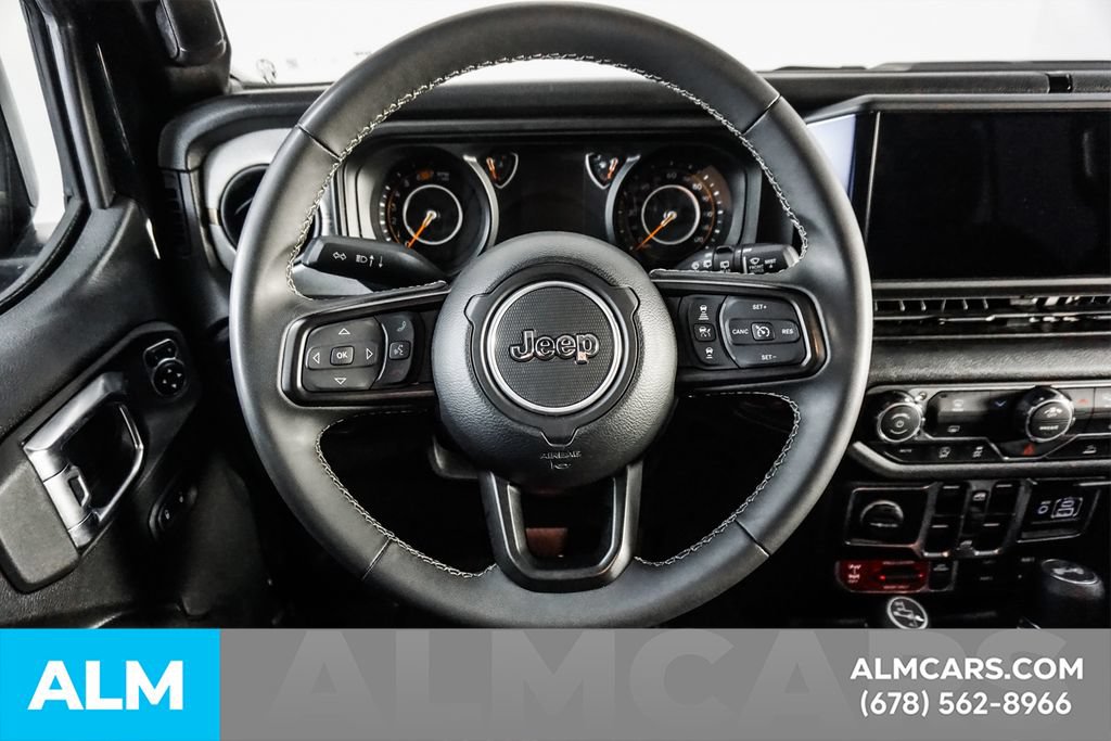 Used 2025 Jeep Wrangler Unlimited Sport AWD/4WD image 24