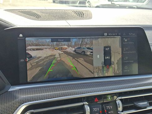 Used 2021 BMW X5 xDrive40i w/ M Sport Package image 19